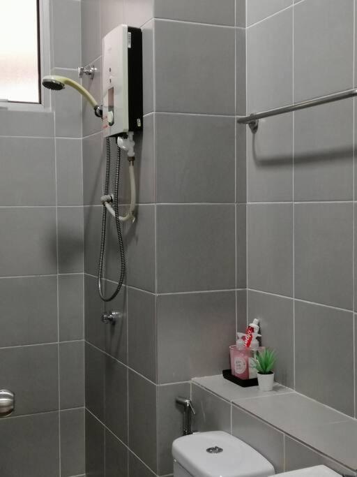 Homestay Casa Nur Iman @Adelia Kajang Exteriör bild
